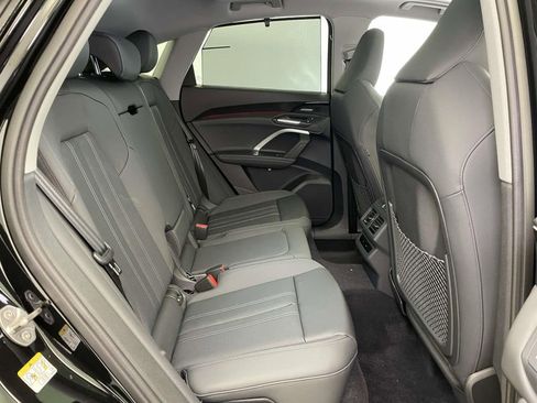 New 2025 Audi Q5 Premium Plus image 22