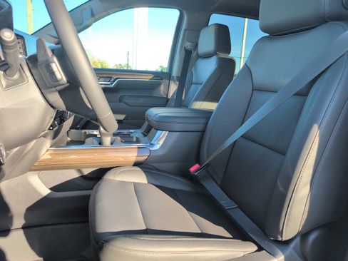 New 2026 Chevrolet Silverado 1500 LT Trail Boss w/ Safety Package image 13