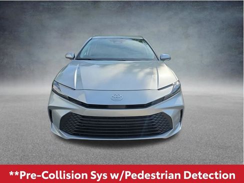 Used 2026 Toyota Camry LE FWD image 12