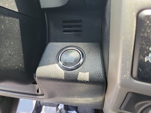 Used 2019 Ford F150 Lariat AWD/4WD image 33