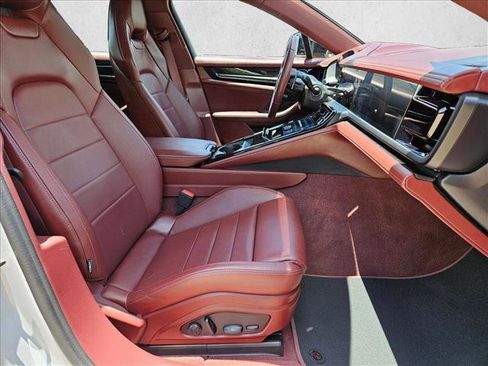 Used 2025 Porsche Panamera 4 AWD/4WD image 22