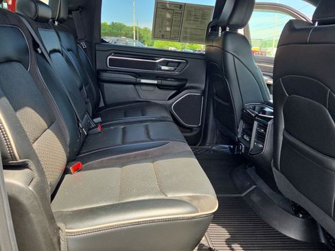 Used 2019 RAM 1500 Laramie AWD/4WD image 14