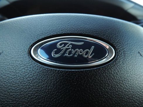 Used 2021 Ford Explorer Limited w/ Equipment Group 301A image 29