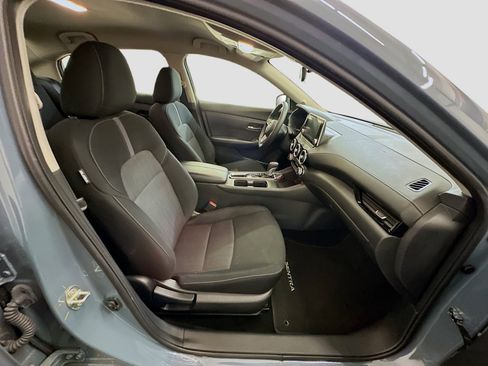 Used 2024 Nissan Sentra SV image 31