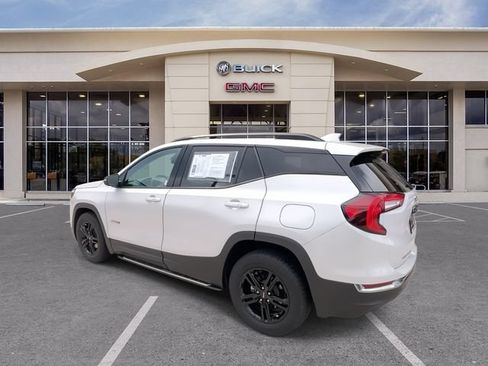 Certified 2022 GMC Terrain AT4 w/ Tech Package AWD/4WD image 10