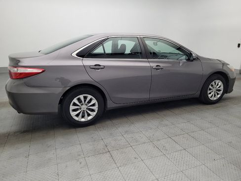Used 2015 Toyota Camry LE FWD image 10