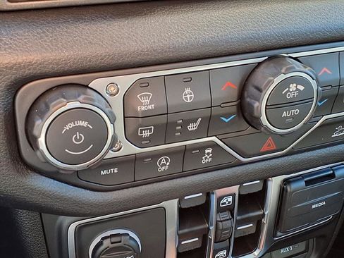 New 2026 Jeep Gladiator Willys image 14