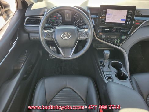 Certified 2021 Toyota Camry SE image 12
