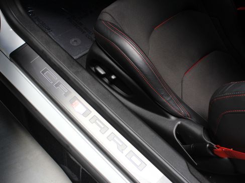 Used 2023 Chevrolet Camaro ZL1 image 35