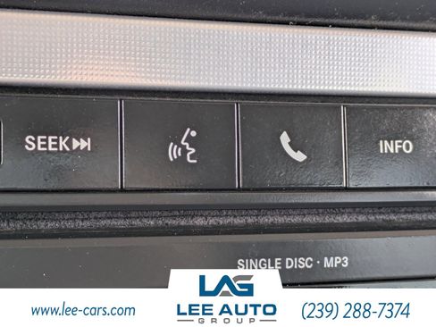 Used 2010 Jeep Commander Sport RWD image 23