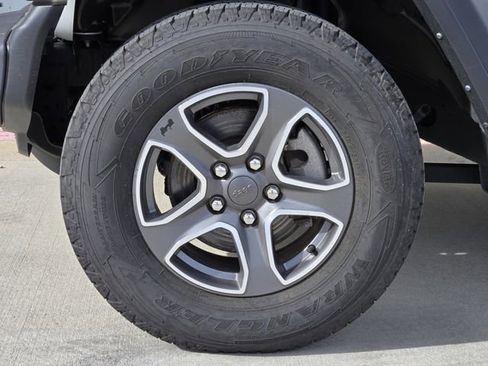 Certified 2022 Jeep Wrangler Unlimited Sport image 11