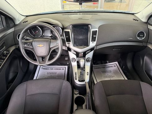 Used 2014 Chevrolet Cruze LT FWD image 21