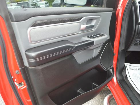 Used 2020 RAM 1500 Big Horn AWD/4WD image 15