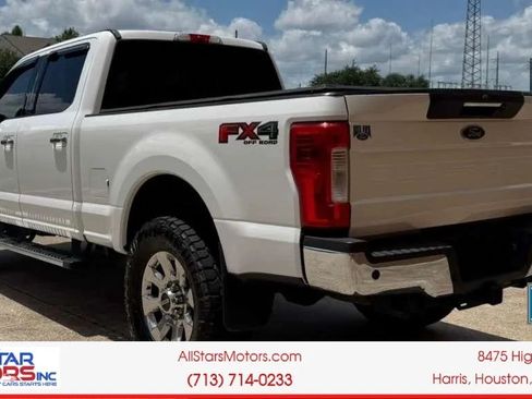 Used 2019 Ford F250 Lariat w/ Lariat Ultimate Package AWD/4WD image 3