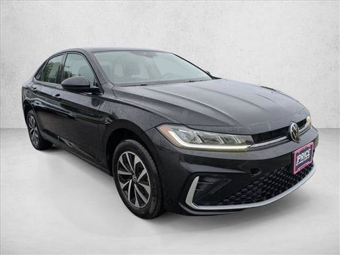 Used 2025 Volkswagen Jetta S FWD image 3
