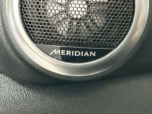 Used 2023 Land Rover Range Rover Evoque R-Dynamic S image 19