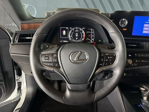 Certified 2025 Lexus ES 350 w/ Premium Package FWD image 14