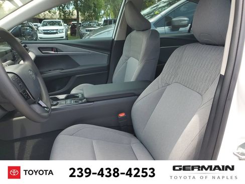 Used 2026 Toyota Camry LE w/ Convenience Package FWD image 19