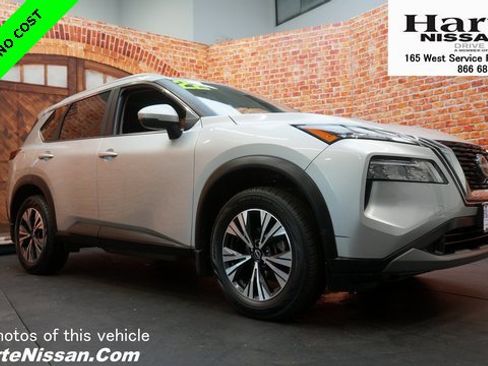 Used 2022 Nissan Rogue SV w/ SV Premium Package image 1