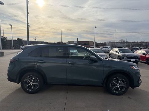 Used 2024 Honda HR-V EX-L image 4