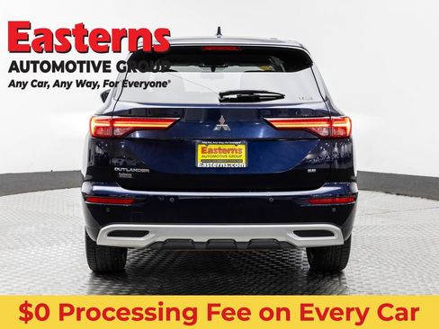 Used 2022 Mitsubishi Outlander SE AWD/4WD image 6