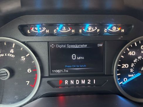 Used 2017 Ford F150 XLT w/ Equipment Group 302A Luxury image 26