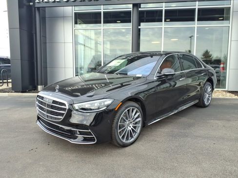 New 2026 Mercedes-Benz S 580 4MATIC Sedan image 2