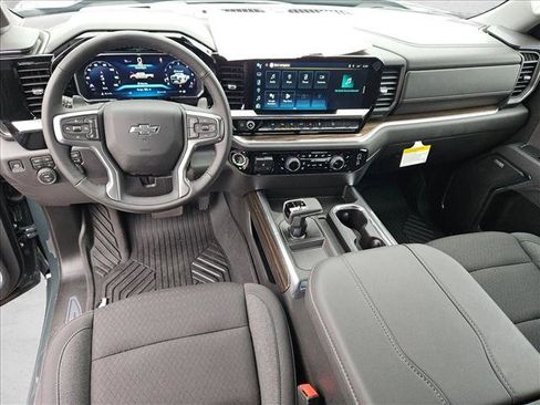 New 2026 Chevrolet Silverado 1500 LT Trail Boss w/ Safety Package image 15