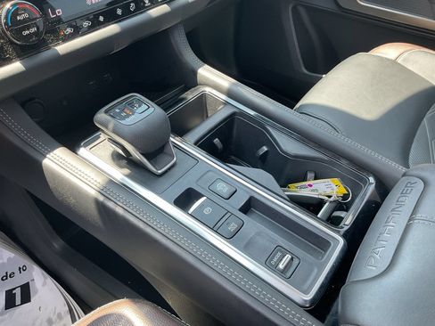 Used 2024 Nissan Pathfinder Platinum w/ Cargo Package FWD image 23