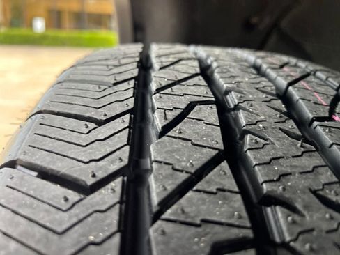 Used 2018 GMC Sierra 1500 SLT image 24