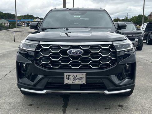 New 2026 Ford Explorer Platinum w/ LUX Leather Package AWD/4WD image 2
