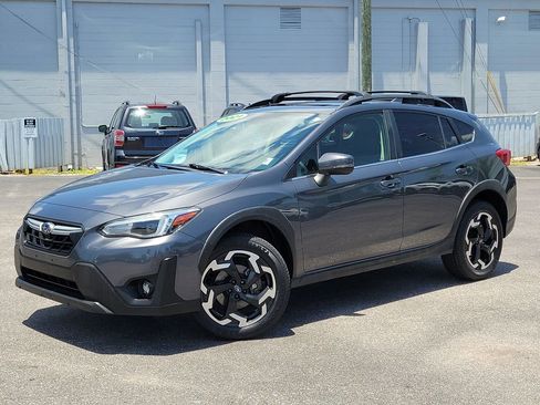 Used 2021 Subaru Crosstrek 2.5i Limited w/ Moonroof Package 2 AWD/4WD image 1