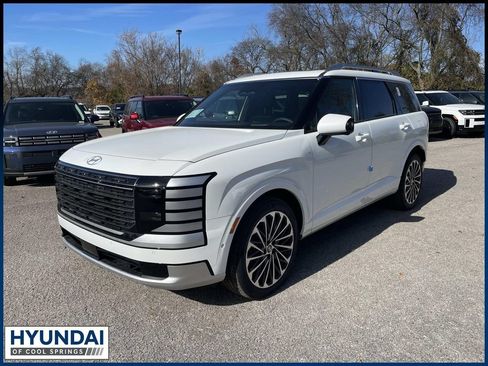 New 2026 Hyundai Palisade Calligraphy FWD image 3