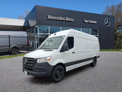 New 2025 Mercedes-Benz Sprinter 2500 image 7