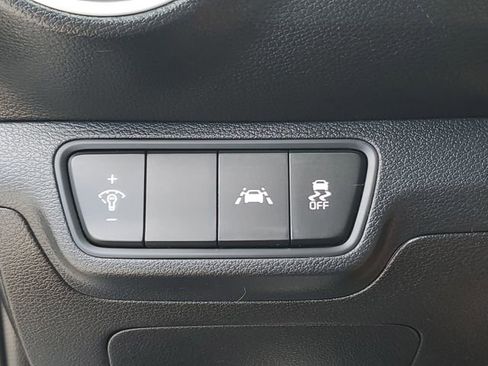 Used 2021 Kia Forte LXS FWD image 22