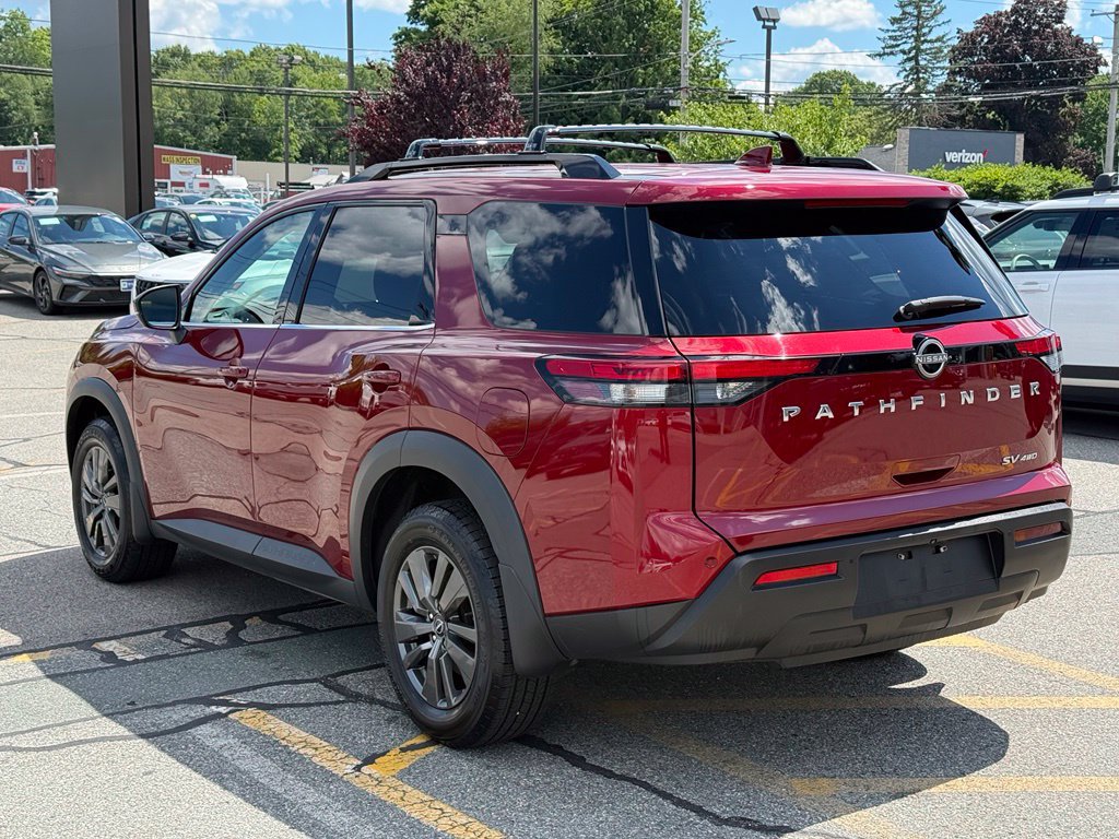 Used 2023 Nissan Pathfinder SV AWD/4WD image 3