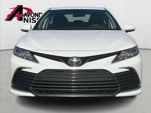 Used 2024 Toyota Camry LE image 5