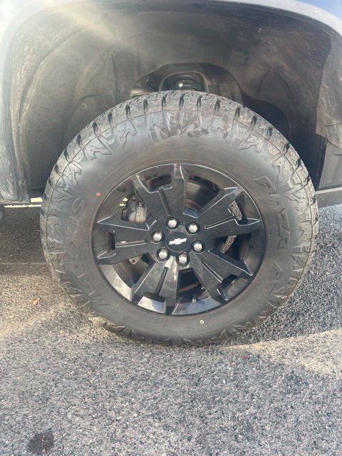 Used 2018 Chevrolet Colorado ZR2 w/ ZR2 Midnight Special Edition AWD/4WD image 4