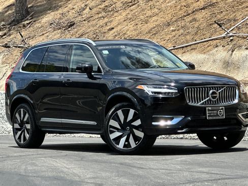 Certified 2023 Volvo XC90 T8 Ultimate w/ Protection Package Premier AWD/4WD image 2