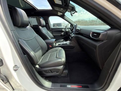 Used 2023 Ford Explorer ST w/ Equipment Group 401A image 9