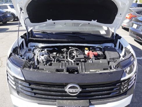 New 2026 Nissan Kicks SV FWD image 24