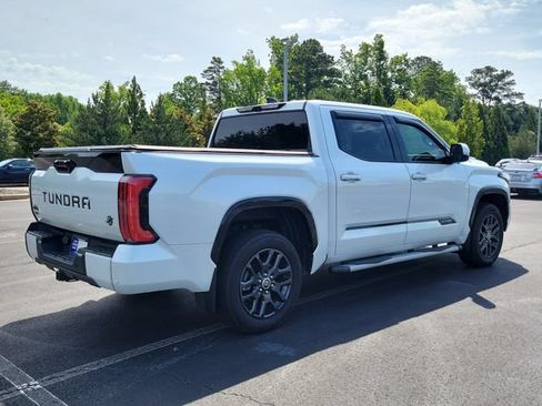 Used 2023 Toyota Tundra Platinum AWD/4WD image 4