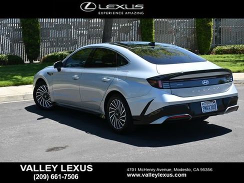 Used 2024 Hyundai Sonata Limited FWD image 4
