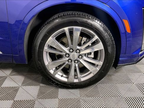 Used 2023 Cadillac XT6 Premium Luxury AWD/4WD image 10