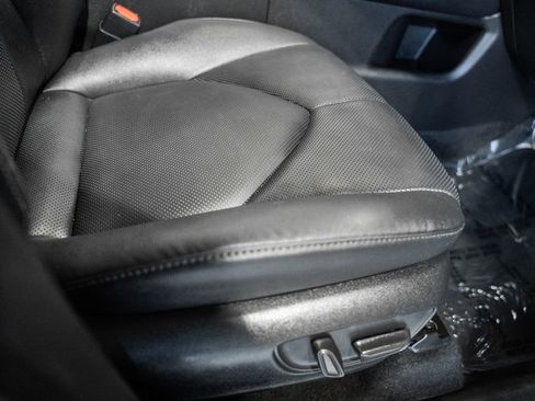 Used 2025 Toyota Grand Highlander AWD Hybrid image 39