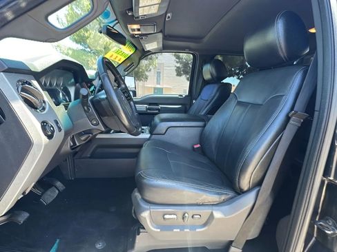 Used 2013 Ford F250 Lariat w/ Lariat Ultimate Pkg AWD/4WD image 11
