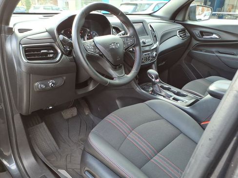 Certified 2023 Chevrolet Equinox RS w/ LPO, Floor Liner Package image 14