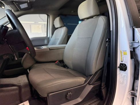 Used 2020 Ford F350 XL w/ Power Equipment Group image 23