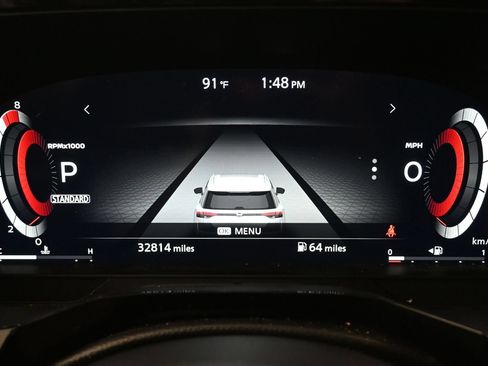 Certified 2025 Nissan Pathfinder Platinum FWD image 22