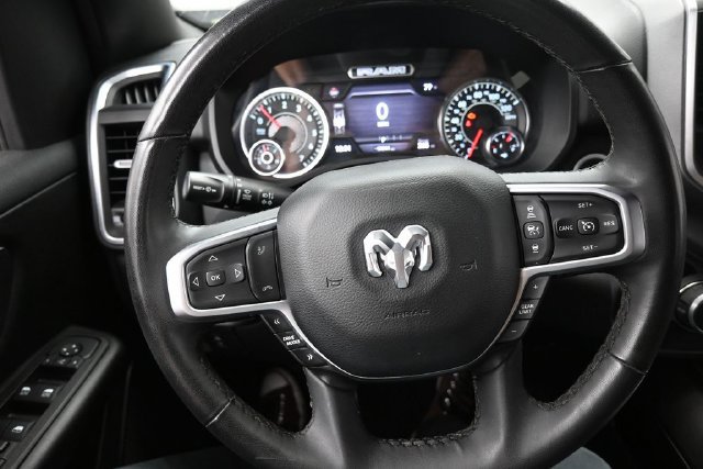 Used 2025 RAM 1500 Big Horn AWD/4WD image 8